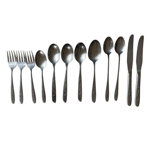 12 pc Silco MARDI‎ GRAS Stainless International Silver MCM Knives Spoons Forks - Picture 2 of 6